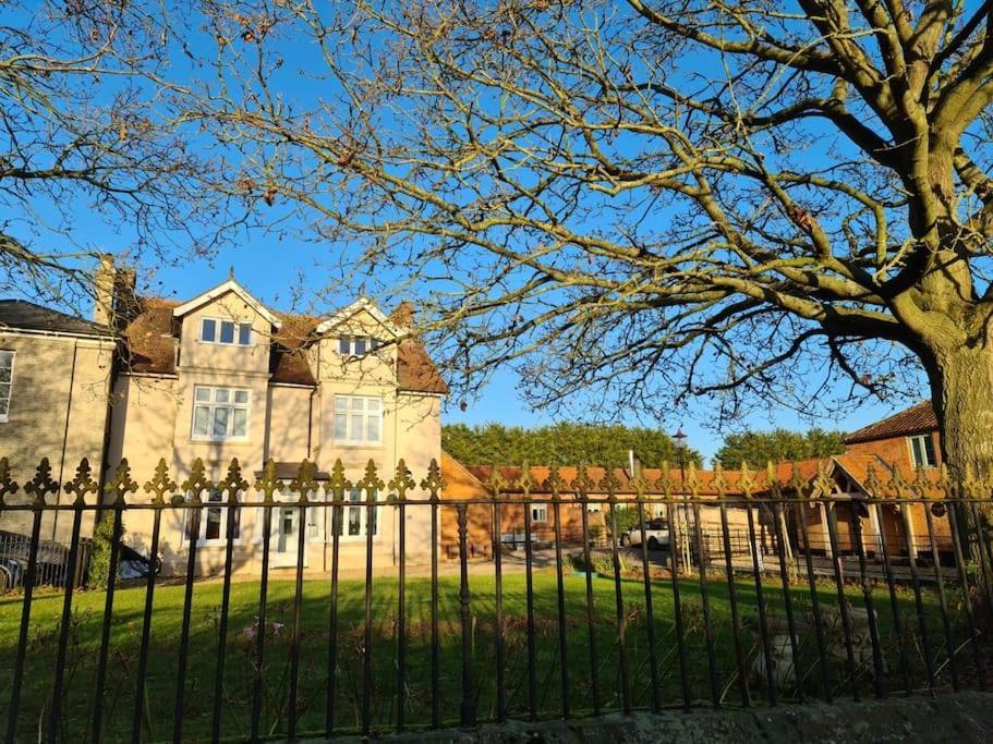 Stylish 2 Bed Apart In The Heart Of North Norfolk 北沃尔舍姆 外观 照片